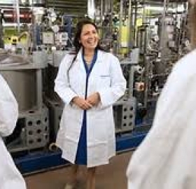 ANH QUỐC DUYỆT XÉT CÁC LUẬT LỆ DI TRÚ VÀ ÁP DỤNG HỆ THỐNG TÍNH ĐIỂM